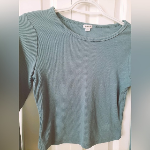 Garage Long Sleeve Tops - Picture 3 of 3